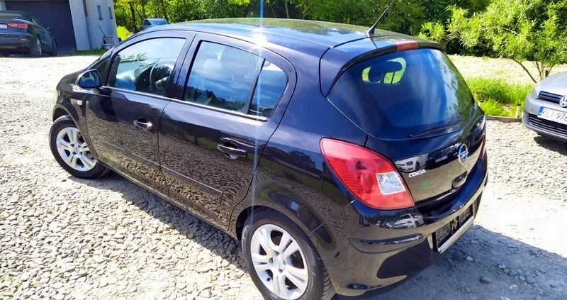 Opel Corsa cena 11600 przebieg: 236000, rok produkcji 2006 z Limanowa małe 211